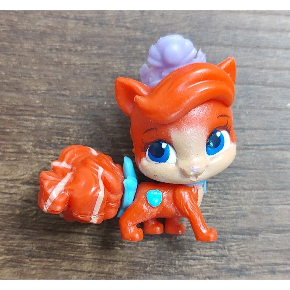 Disney Palace Pets Whisker Haven Princess Ariel Cat Kitten Treasure Mini Figure